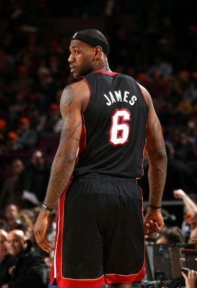 瓜帅：梅西、莱万和哈兰德都是进球机器，很荣幸执教过他们（瓜迪奥拉：梅西、莱万和哈兰德皆为进球机器，能执教他们深感荣幸）