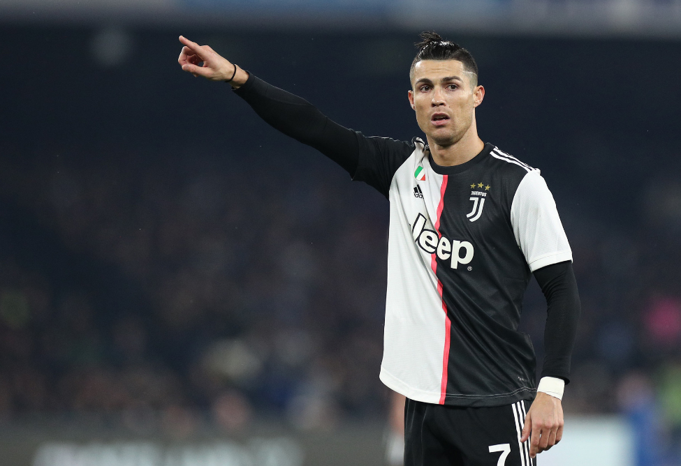 暖心！独行侠队今天为欧文的女儿阿祖莉·欧文送上生日祝福（独行侠今日为欧文女儿阿祖莉送上暖心生日祝福）