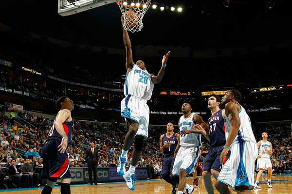 意天空：国米前锋博尼身患流感，将缺席对阵比萨的比赛（意天空：国米前锋博尼因流感缺席与比萨之战）