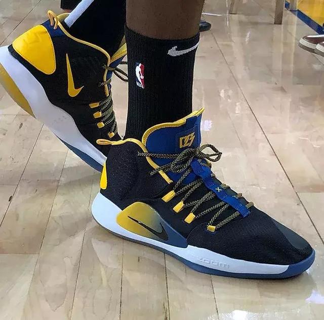 晚旗报：埃及就萨拉赫、马尔穆什参加非洲杯时间与红军曼城谈判（晚旗报称：埃及与利物浦、曼城商讨萨拉赫与马尔穆什出征非洲杯的时间安排）