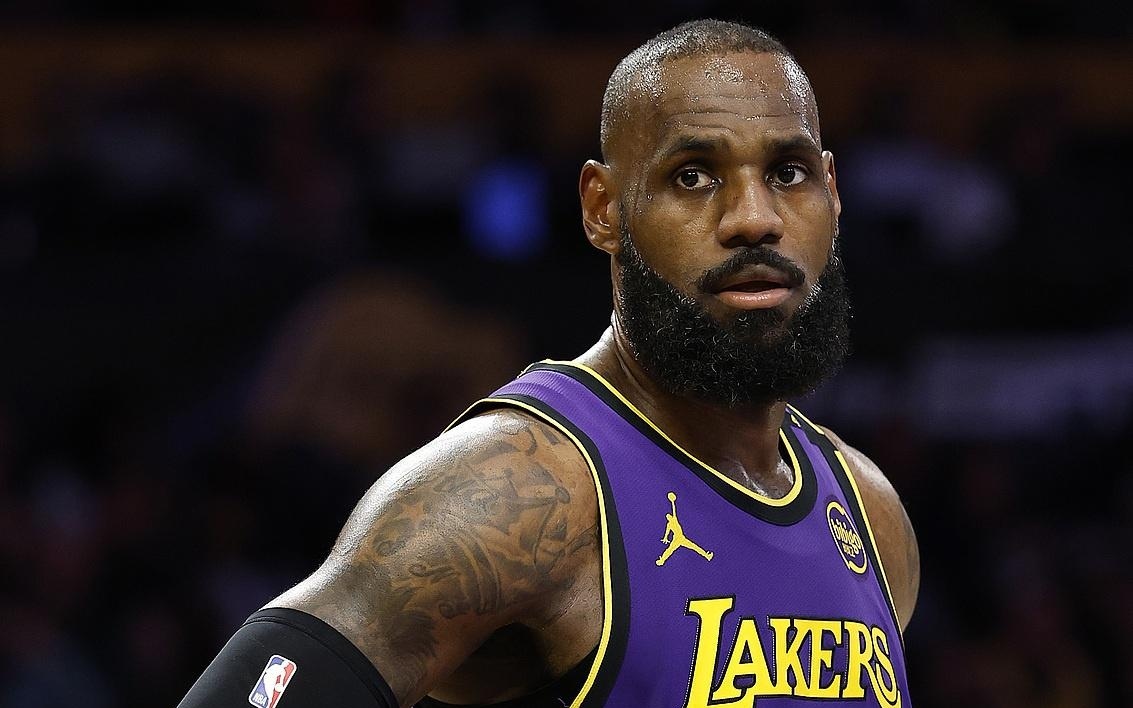 正在重新定 正在重新定